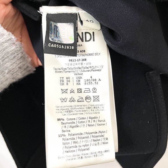 Fendi Pullover- Size 40 - Picture 7 of 10